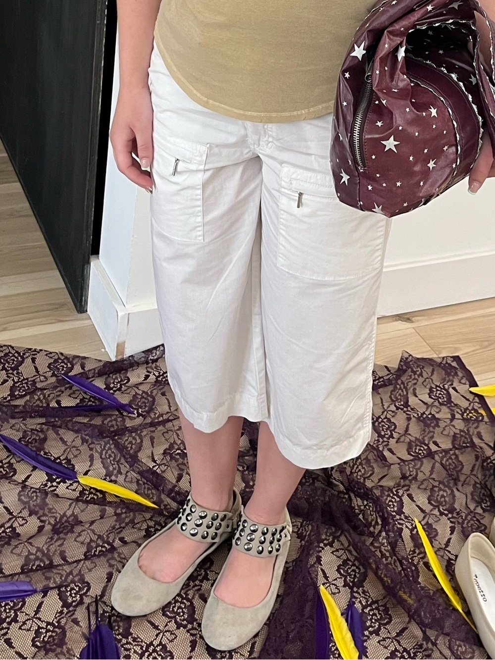 White capris - Picture 4 of 4
